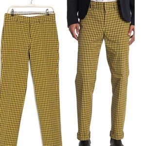 Burberry TurnPike Men’s Trousers.